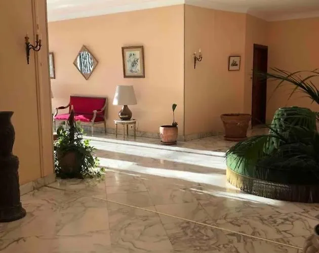 Cosy 2 Pieces, En Front De Mer, Cap Martin